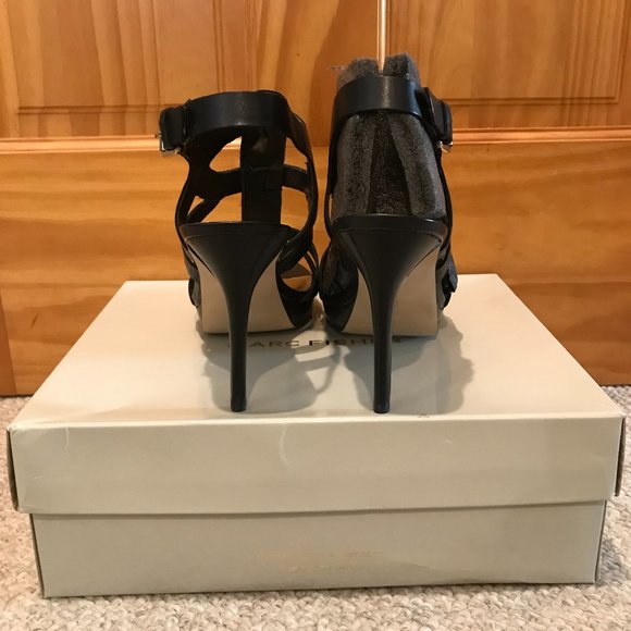Marc Fisher Leather Strappy Heeled Vachella Sandal - Picture 5 of 8